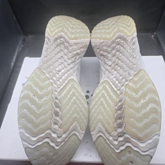 Nike White‎ Athletic Shoes with Pink Accents main image 4